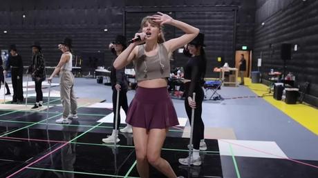 Taylor Swift estrena el videoclip del single ‘I Can Do It With A Broken Heart’ Nuevo vídeo de Taylor Swift