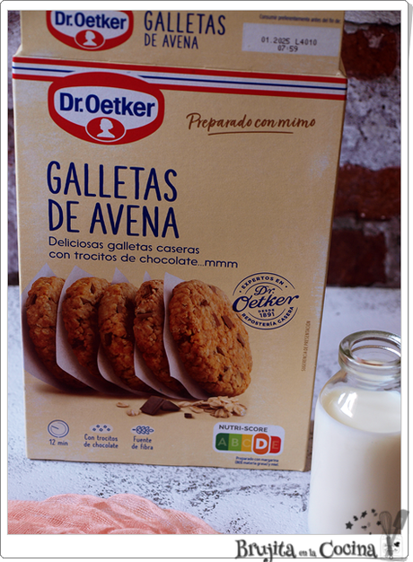 Sandwich galleta avena con crema de fresa