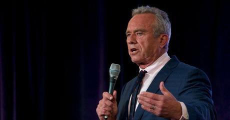 CNN interrumpe discurso de Robert F. Kennedy Jr.