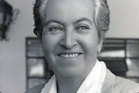 El poema de cada día, Hoy, Besos, de Gabriela Mistral (1889-1957)