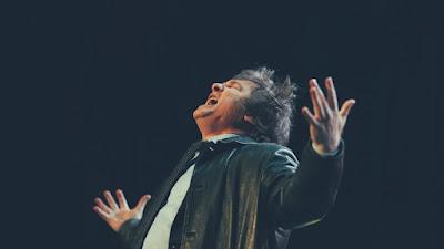 La vida se volvió de derecha: Sostener el equilibrio fiscal a bastonazos