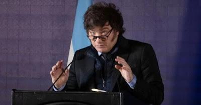 Derechos de autor: Nuevamente contra los artistas