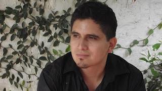 El poema de cada día. Hoy, Una nube le dice a otra nube, de Luis Eduardo García (1984)