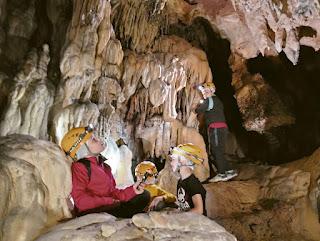 Salida con los peques de la Escuela de Espeleología