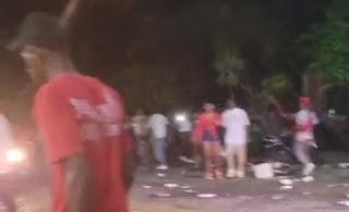 Al menos 10 muertos por choque de camión a un bar.