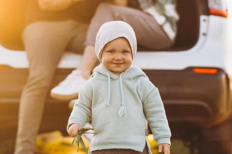 Viajar con bebés en autocarava Como adaptar la camper o furgo