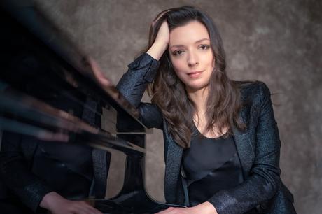 Artista del mes: Yulianna Avdéieva