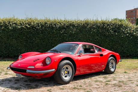 Car & Classic viaja de regreso entre los hitos de la historia del cine y las cuatro ruedas por el Festival de Venecia