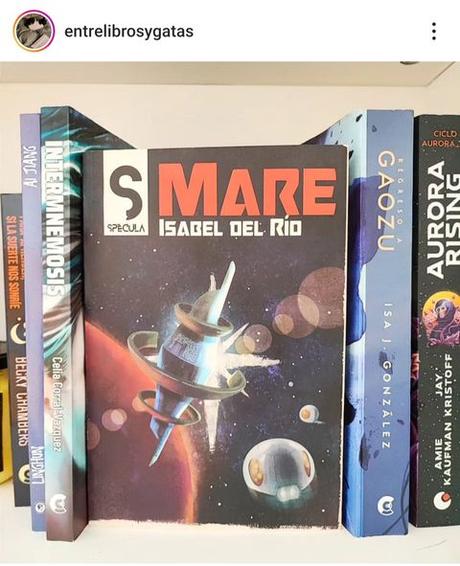 Reseña de MARE / MADRE por Entre libros y gatas Reseña de MARE / MADRE por Entre libros y gatas