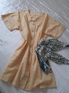 CAMISOLA PARA UN BAÑADOR CAMISOLA PARA UN BAÑADOR