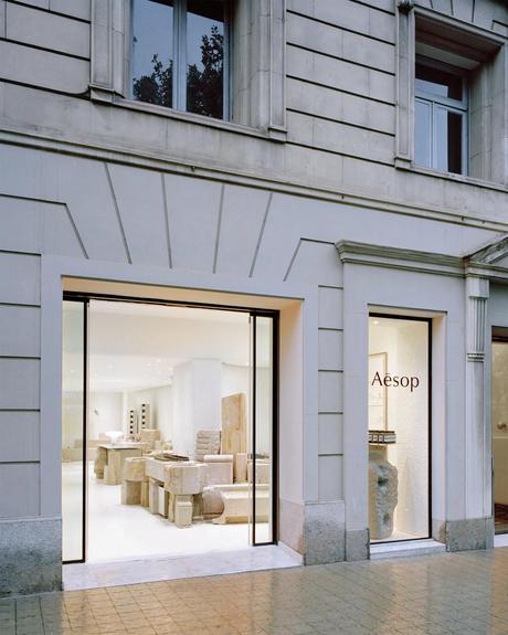 Aesop: Anastilosis creativa