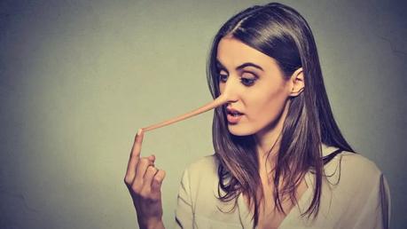 Los signos clave para identificar un mentiroso compulsivo