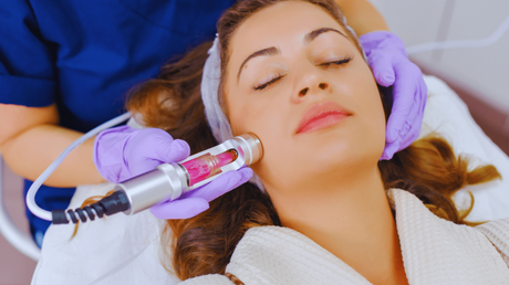 Nueve hábitos para retardar el envejecimiento y lucir una piel radiante