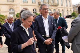 De la izquierda sin ideas De la izquierda sin ideas