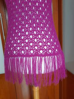 CHALECO CON FLECOS & DIA INTERNACIONAL DEL CROCHET