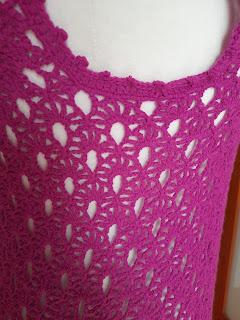 CHALECO CON FLECOS & DIA INTERNACIONAL DEL CROCHET