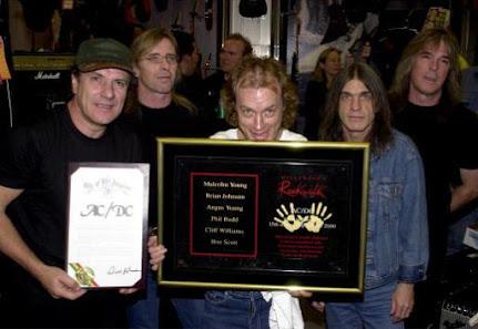 Efemérides del Rock y Heavy Metal: Que pasó un 15 de Septiembre Efemérides del Rock y Heavy Metal: Que pasó un 15 de Septiembre