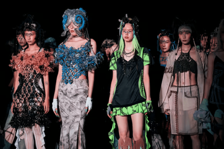 Tokio se viste de creatividad en la Rakuten Fashion Week 2024
