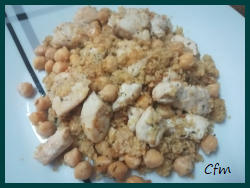 Cuscús y garbanzos con pollo al Ras el-hanout y hierbabuena