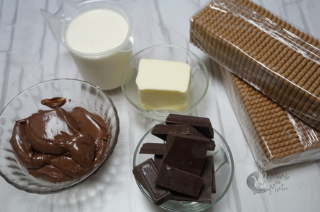 Tarta de galletas con chocolate, sin horno Tarta de galletas con chocolate, sin horno