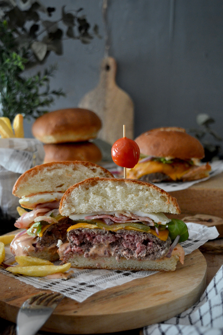 Cómo Hacer la Mejor Cheeseburger con pan casero {#RetoInternationalDay} como-hacer-la-mejor-cheeseburger-con-pan-casero