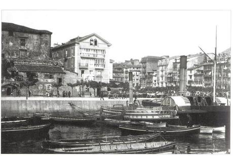 Dársena grande, con el castillo de San Felipe al fondo