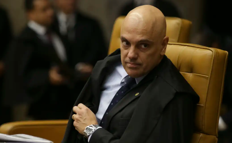 Musk y De Moraes en el ring