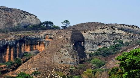 ANGOLA: LAS CATARATAS CALANDULA Y PEDRAS NEGRAS ANGOLA: LAS CATARATAS CALANDULA Y PEDRAS NEGRAS