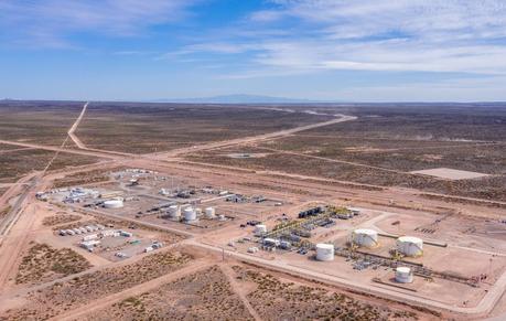 Mapuches a Nueva York: radiografía de los grupos que le piden tierras a la política y viajan a protestar contra el boom de Vaca Muerta Mapuches a Nueva York: radiografía de los grupos que le piden tierras a la política y viajan a protestar contra el boom de Vaca Muerta