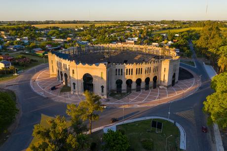 Design Week Uruguay: la primera edición de la semana del diseño llega en octubre a la Plaza de Toros Design Week Uruguay: la primera edición de la semana del diseño llega en octubre a la Plaza de Toros