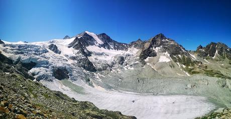 Cabane de Moiry Cabane de Moiry