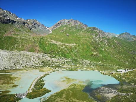 Cabane de Moiry Cabane de Moiry