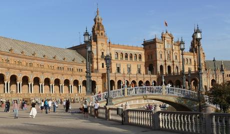 Mini juegos y turismo: Cómo La Noción te acompaña en tus recorridos por Andalucía Mini juegos y turismo: Cómo La Noción te acompaña en tus recorridos por Andalucía