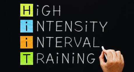 ¿Sin tiempo para el gimnasio? Prueba HITT (Ejercicio de Intervalos de Alta Intensidad) ¿Sin tiempo para el gimnasio? Prueba HITT (Ejercicio de Intervalos de Alta Intensidad)