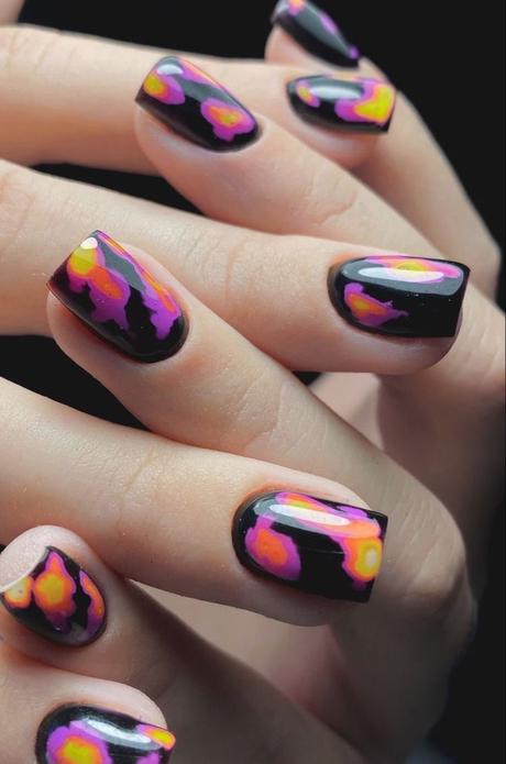 nail art 2024 tendencia plantillas ideas coloridas pastel colores