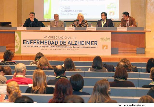 Piden que la terapia combinada se considere el tratamiento de referencia en pacientes con Alzheimer
