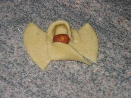 Flores fáciles con nueces Flores fáciles con nueces