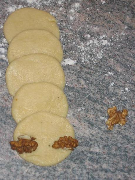 Flores fáciles con nueces Flores fáciles con nueces