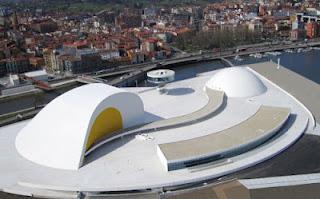 Arquitectos de ayer y de hoy -IV- Oscar Niemeyer