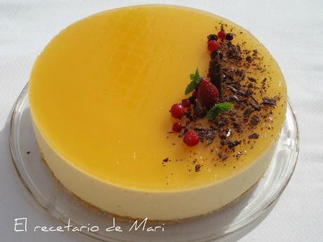 TARTA DE MOUSSE DE QUESO Y MELOCOTON