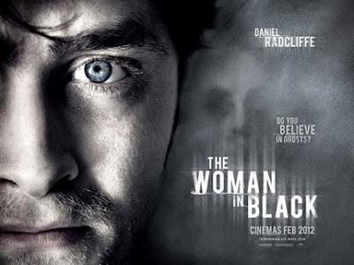 woman in black estrenos