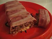 Pastel relleno de carne