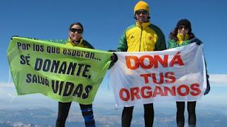 “Por los que esperan, sé donante. Salvá vidas”.