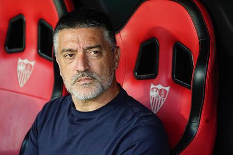 El Sevilla FC renueva a García Pimienta hasta 2027