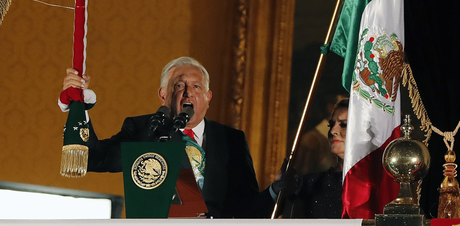 México deja de ser una democracia y se transforma en una narcocracia militar México deja de ser una democracia y se transforma en una narcocracia militar