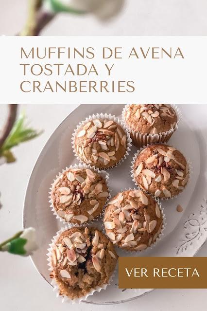 Muffins de avena tostada para el desayuno Muffins de avena tostada para el desayuno