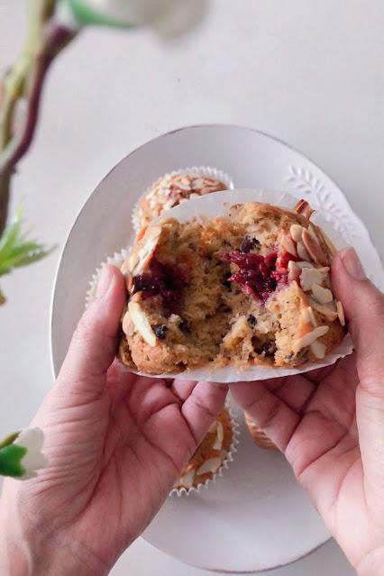 Muffins de avena tostada para el desayuno Muffins de avena tostada para el desayuno