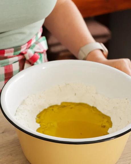 bowl con ingredientes de taralli