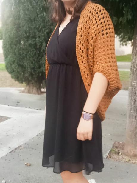 COLECCIÓN CHÉSTER, SHRUG Colección chéster, shrug