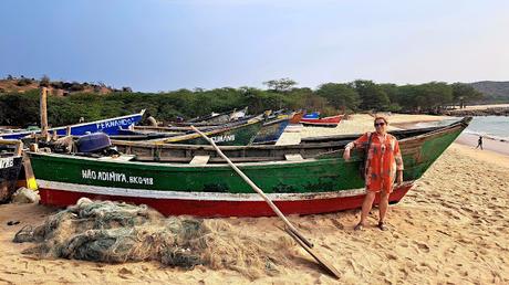 ANGOLA: LA BAHÍA DE CABO LEDO ANGOLA: LA BAHÍA DE CABO LEDO